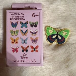 Disney Princess Butterfly Pin Mulan